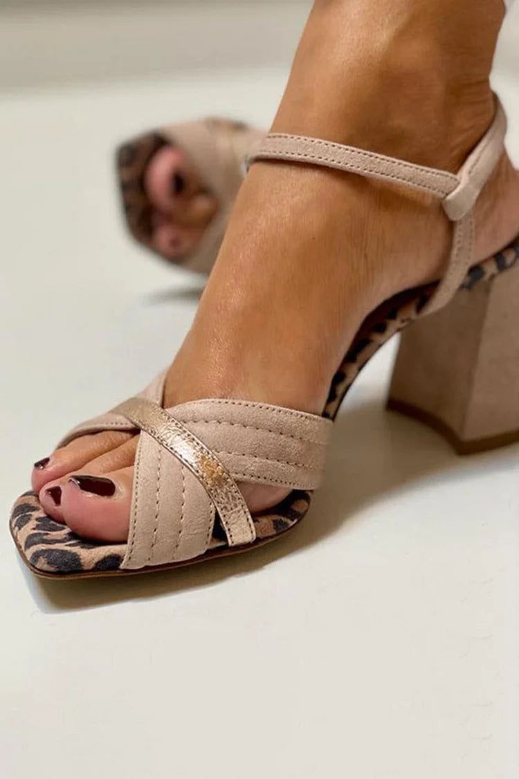 Lorrie | Sandalen met gekruiste hiel